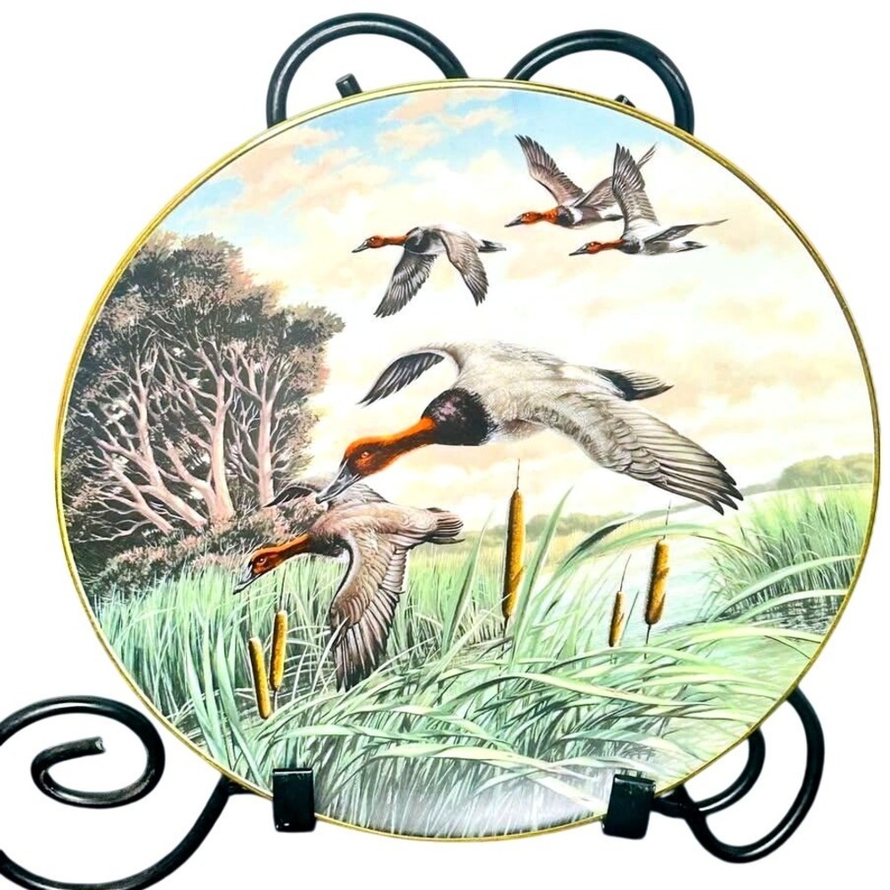 1984 Franklin Porcelain CANVASBACKS IN MARCH Ducks~ Decorative Plate - 9 inch